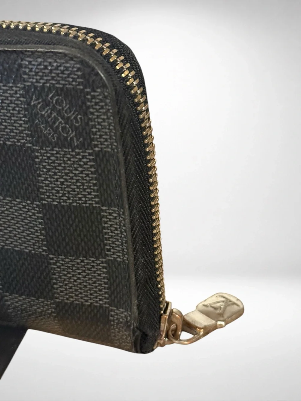 Louis Vuitton Damier Graphite Zip Around Long Wallet Black Gray Made in Spain